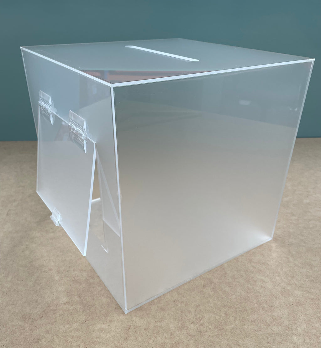 30cm Wishing Wells - Rear Door - Fully assembled